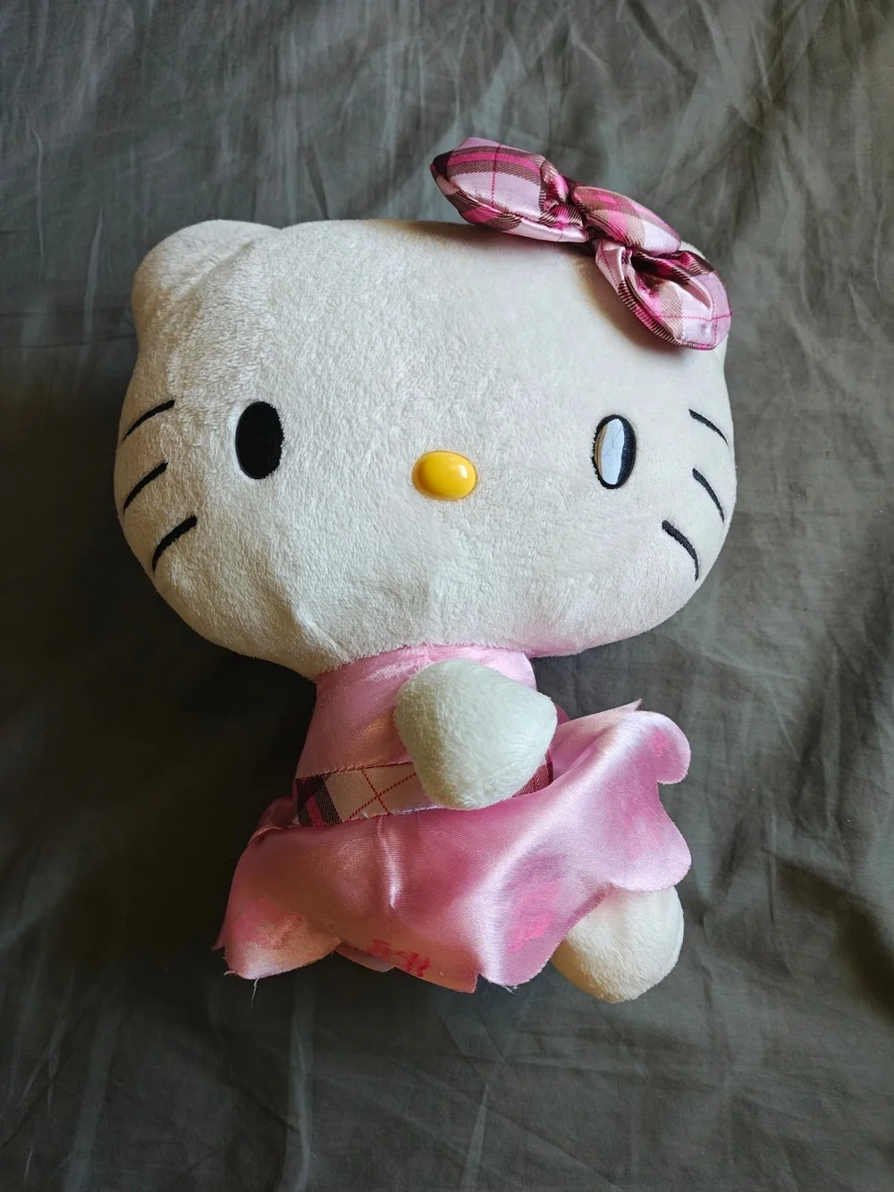 Sanrio Hello Kitty White Plush with Pink Bow and Dress